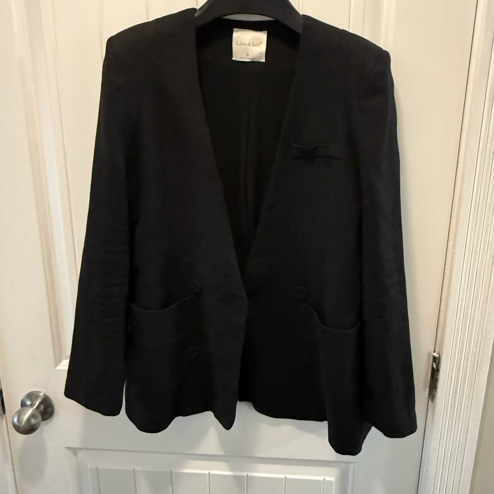 Line & Dot Black Tweed Double-Breasted Blazer – Size medium